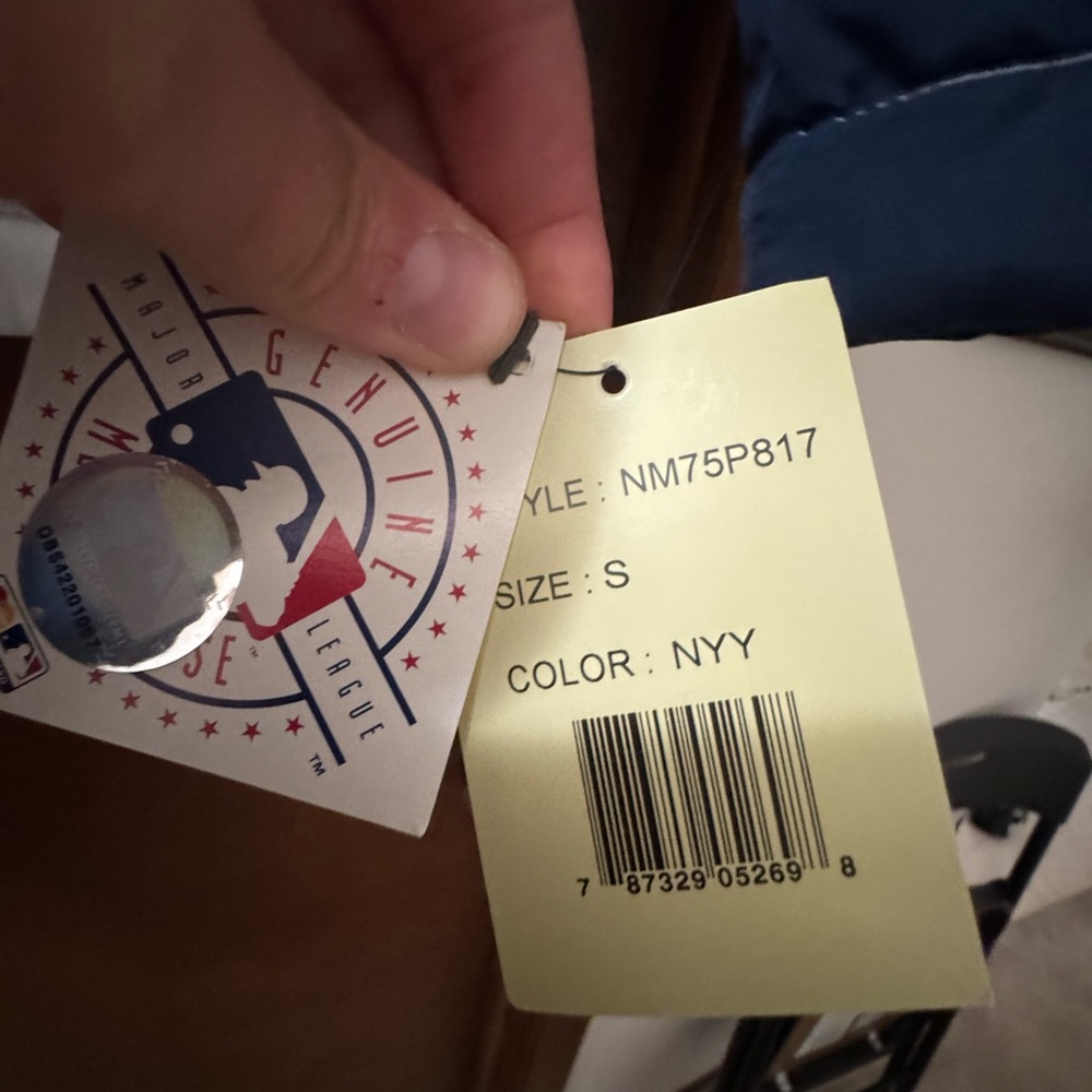 New York Yankees Jacket with Insulation - Picture 3 of 6